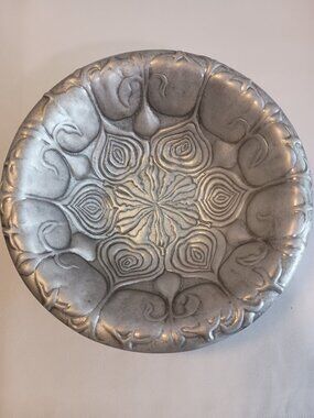 Vintage Wilton Pewter Serving Bowl with Leaf Veggie Pattern